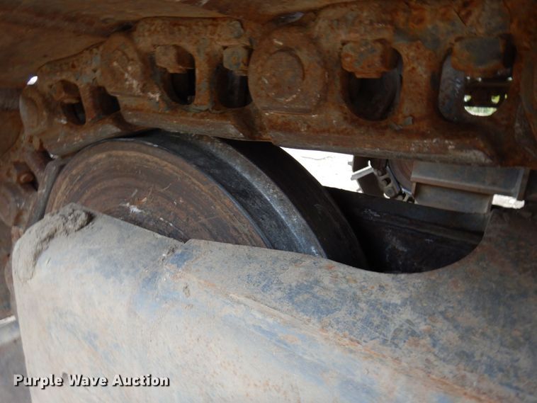 image for item MH9237 2001 Kobelco SK160LC  excavator