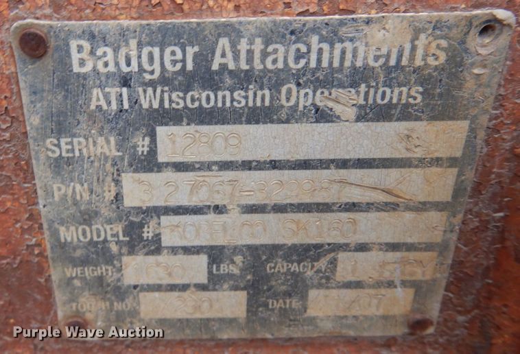 image for item MH9237 2001 Kobelco SK160LC  excavator