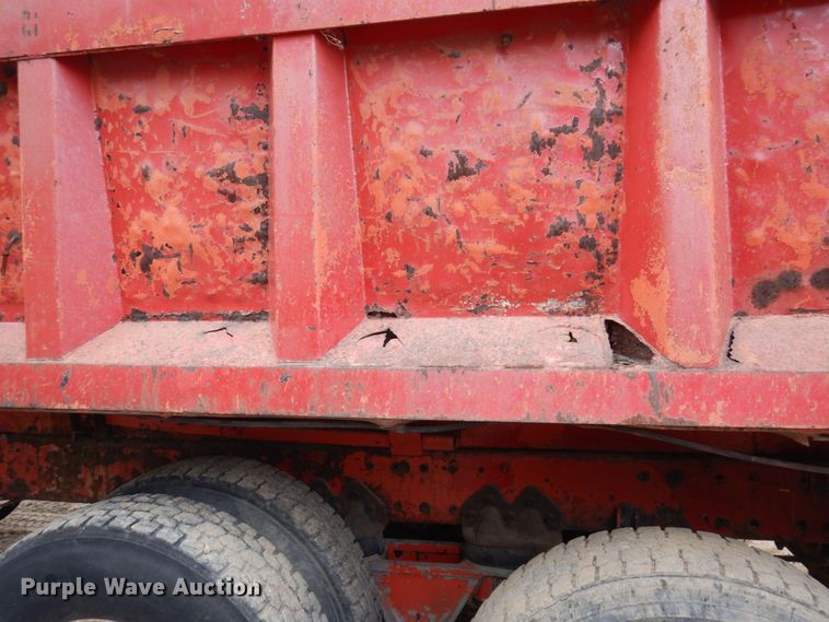 image for item MH9238 1976 White PT270  dump truck