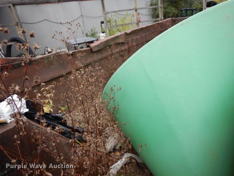 image for item MH9238 1976 White PT270  dump truck