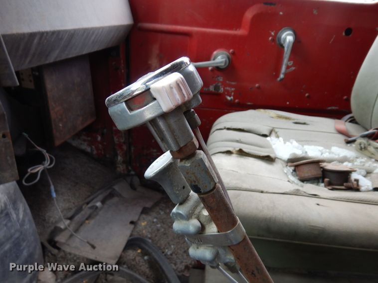 image for item MH9238 1976 White PT270  dump truck