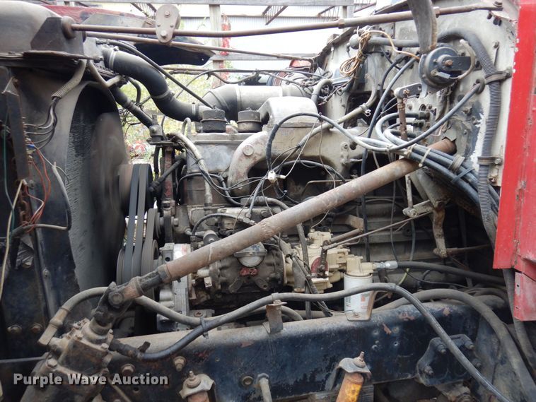 image for item MH9238 1976 White PT270  dump truck