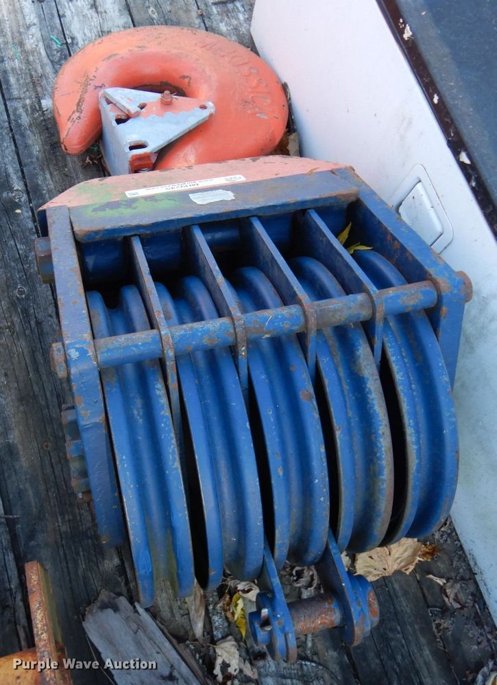 image for item MH9245 Mckissick  crane block