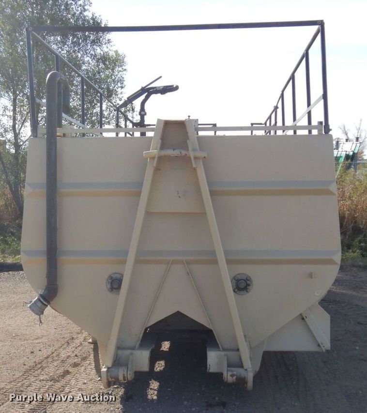 image for item MH9248 Finn T-330  hydroseeder