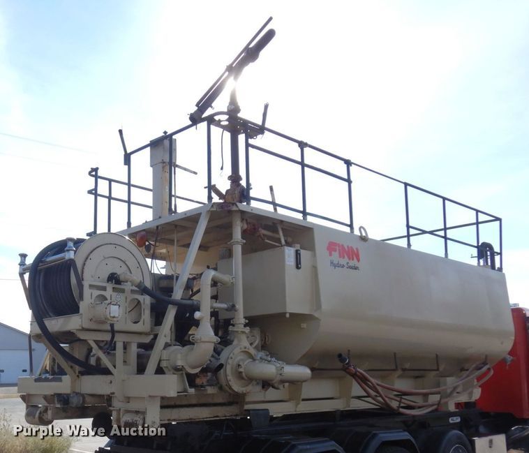 image for item MH9248 Finn T-330  hydroseeder