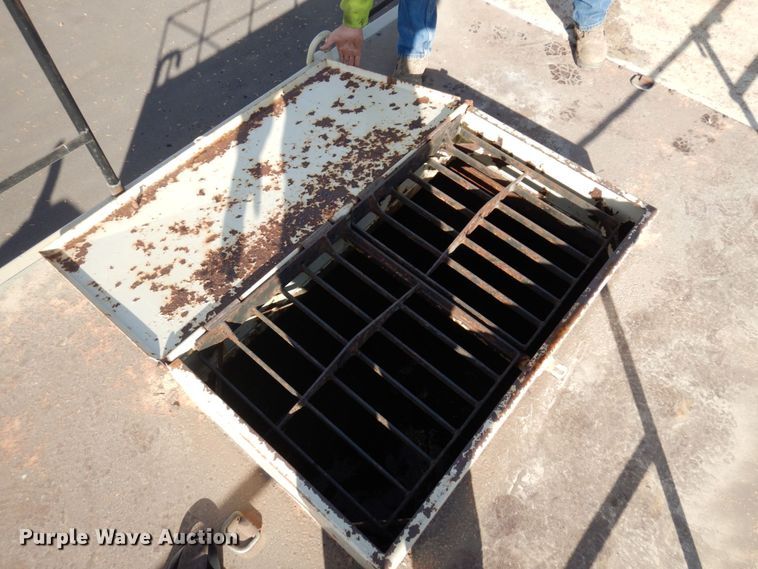 image for item MH9248 Finn T-330  hydroseeder