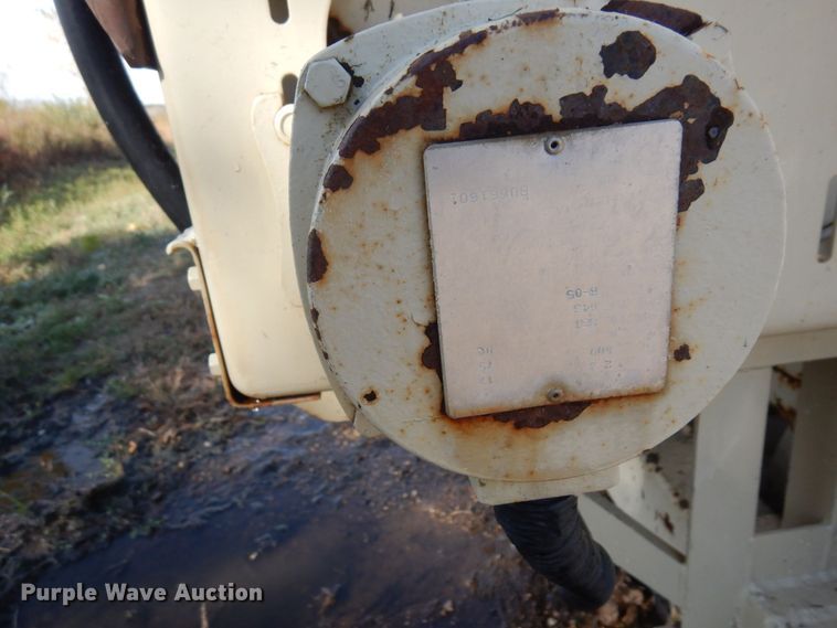 image for item MH9248 Finn T-330  hydroseeder