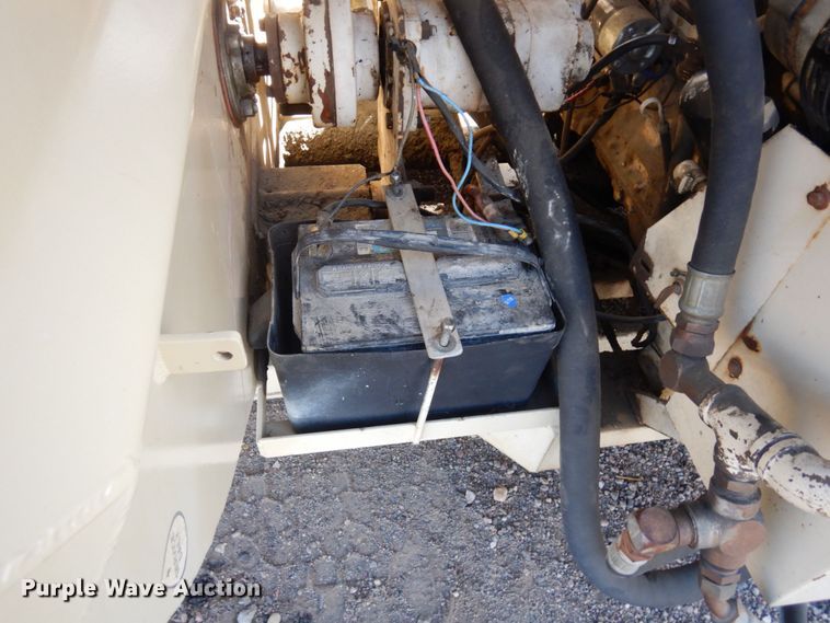 image for item MH9248 Finn T-330  hydroseeder