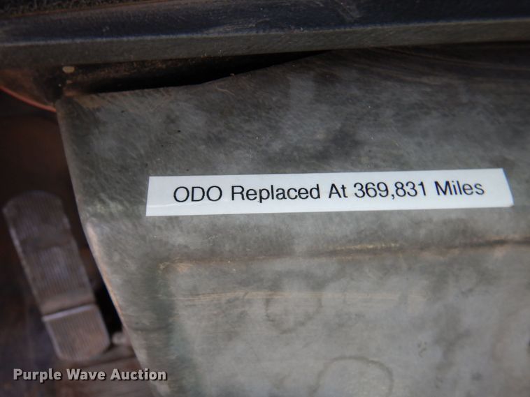 image for item MH9250 1995 Mack RD690S  dump truck