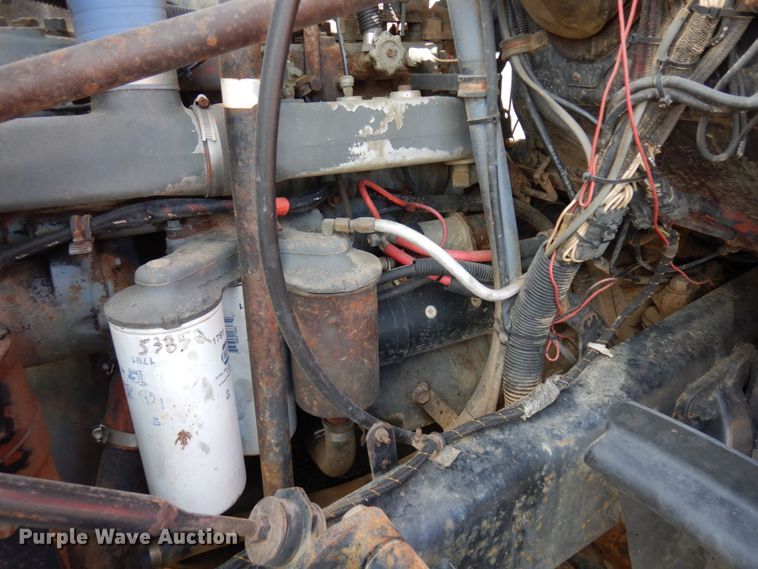 image for item MH9250 1995 Mack RD690S  dump truck