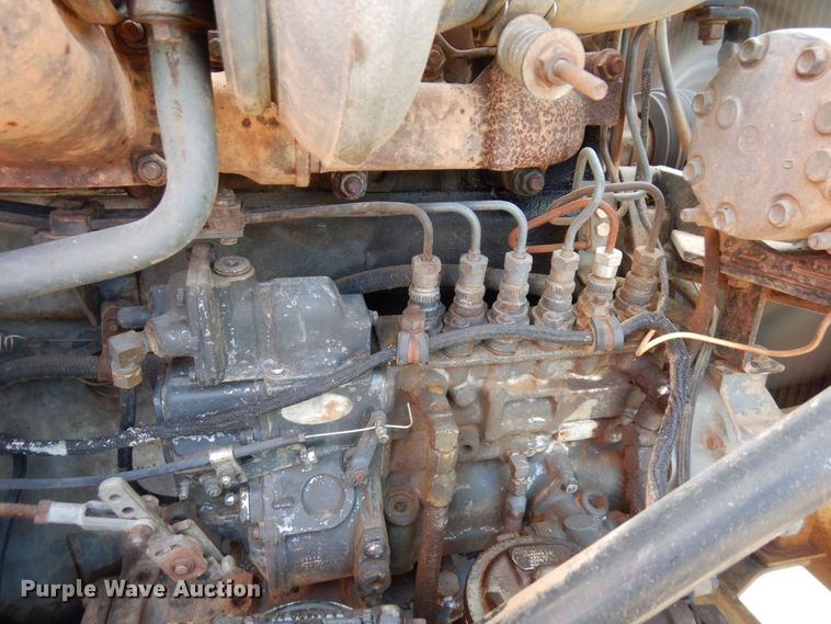 image for item MH9250 1995 Mack RD690S  dump truck