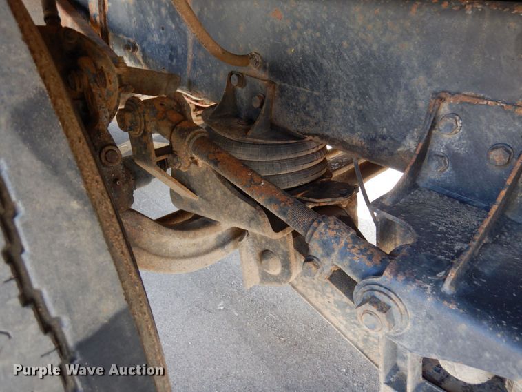 image for item MH9250 1995 Mack RD690S  dump truck