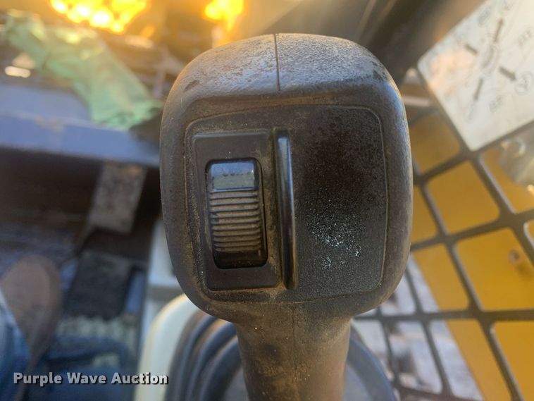 image for item MH9848 2009 Caterpillar 289C2  tracked skid steer loader