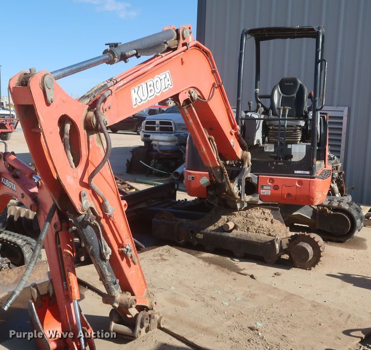 image for item MJ9175 2014 Kubota KX040-4  mini excavator