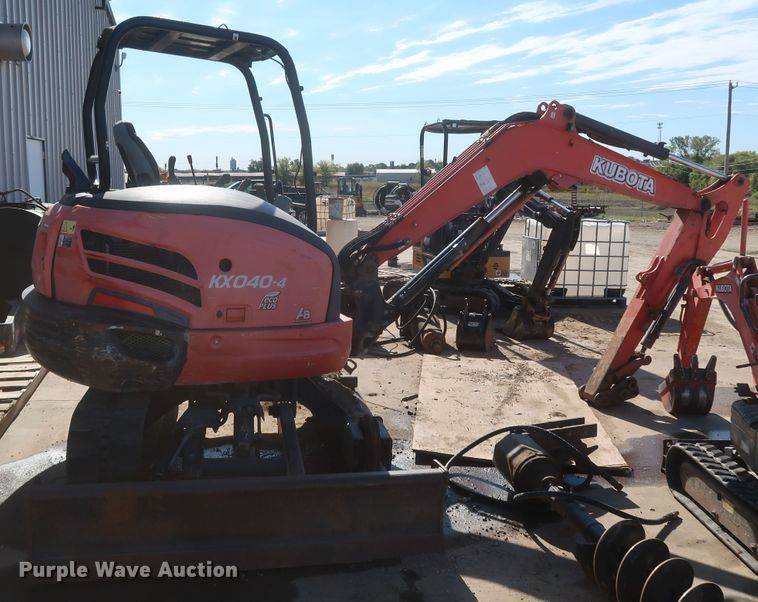 image for item MJ9175 2014 Kubota KX040-4  mini excavator