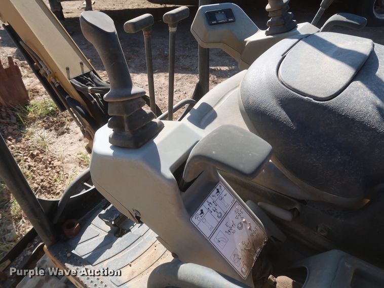 image for item MJ9176 2008 Caterpillar 301.8C  mini excavator