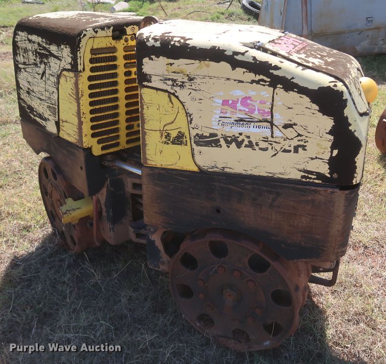 image for item MJ9177 2004 Wacker RT  trench compactor