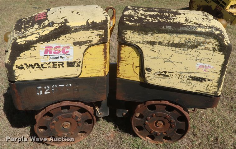 image for item MJ9177 2004 Wacker RT  trench compactor