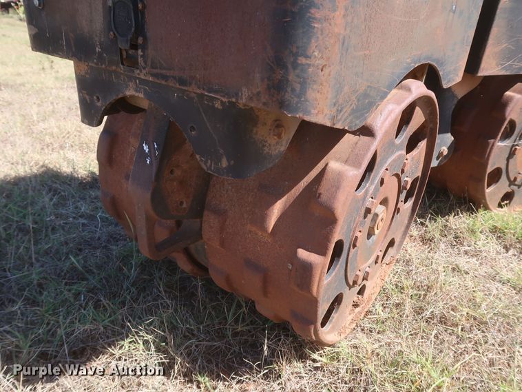 image for item MJ9177 2004 Wacker RT  trench compactor