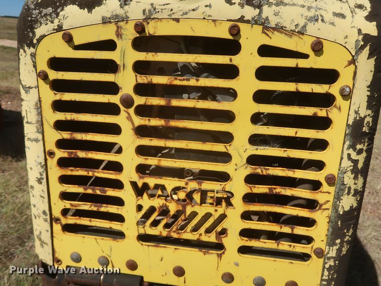 image for item MJ9177 2004 Wacker RT  trench compactor