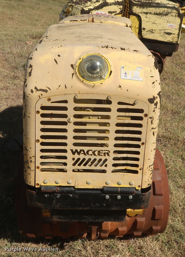image for item MJ9178 2006 Wacker RT  trench compactor