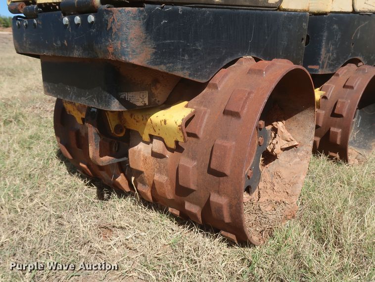 image for item MJ9178 2006 Wacker RT  trench compactor