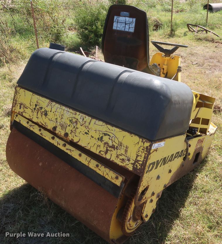 image for item MJ9180 Dynapac 2100V  double drum roller