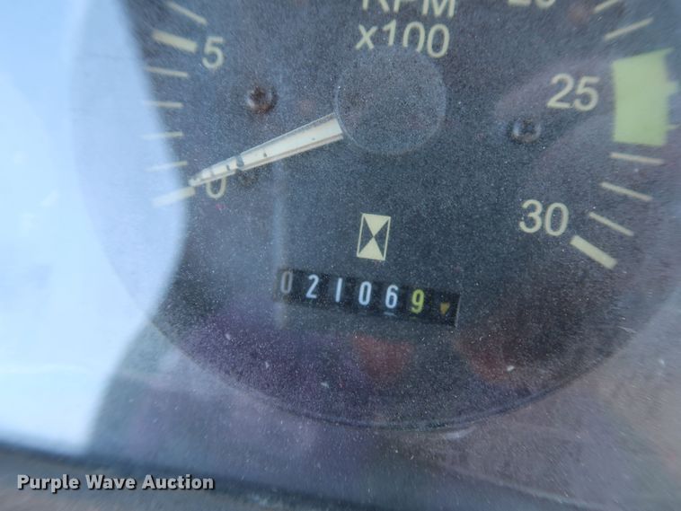 image for item MJ9181 2004 Ditch Witch RT90  trencher