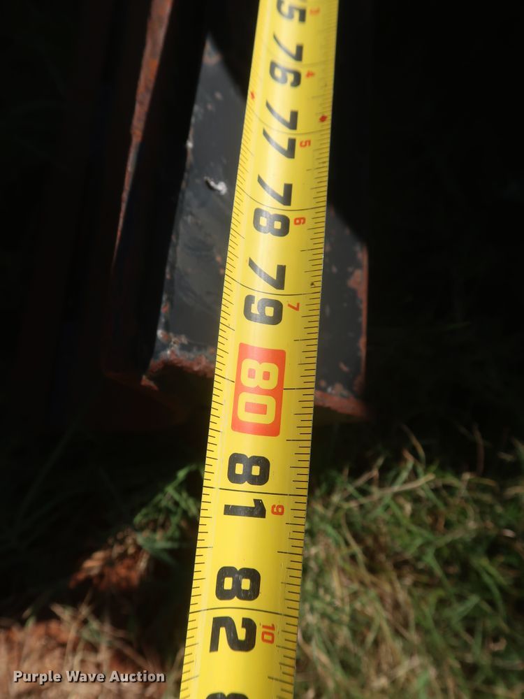 image for item MJ9181 2004 Ditch Witch RT90  trencher