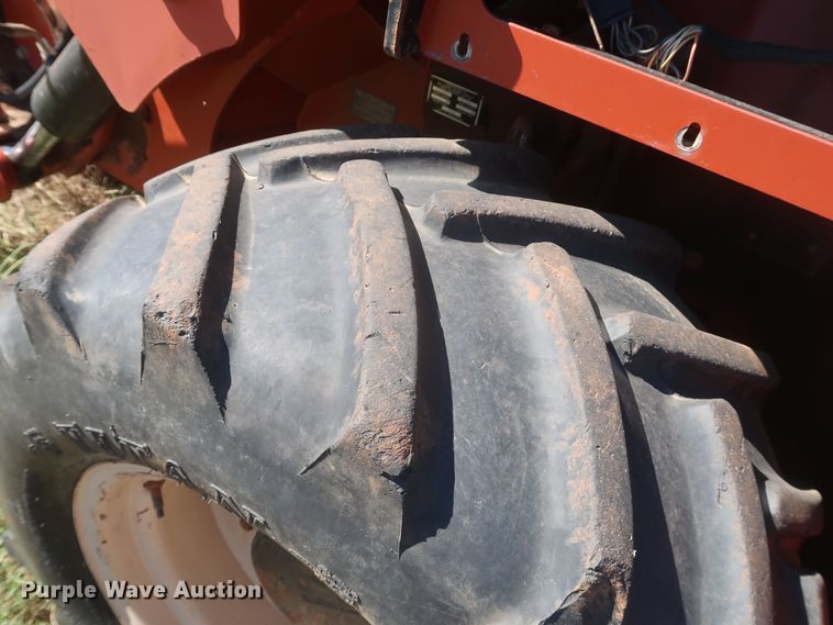 image for item MJ9181 2004 Ditch Witch RT90  trencher