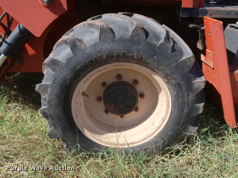 image for item MJ9181 2004 Ditch Witch RT90  trencher