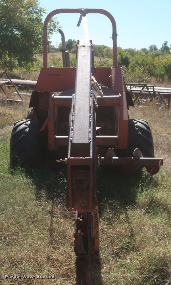 image for item MJ9182 Ditch Witch 7610  trencher