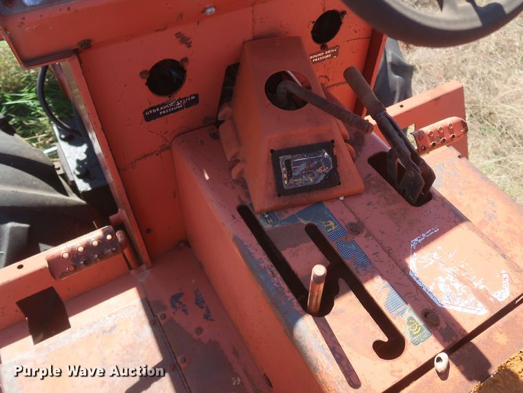 image for item MJ9182 Ditch Witch 7610  trencher