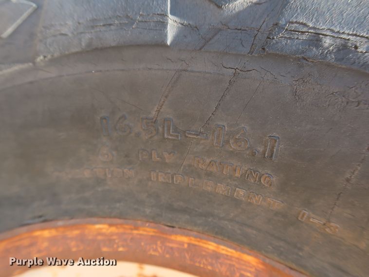 image for item MJ9182 Ditch Witch 7610  trencher