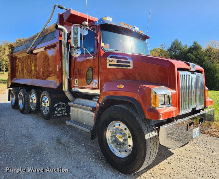 image for item MK9441 2019 Western Star 4700SF  dump truck