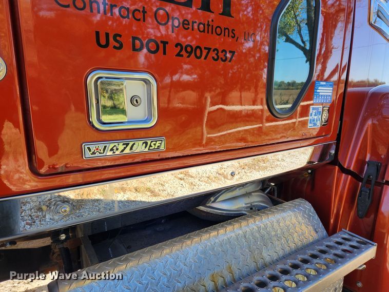 image for item MK9441 2019 Western Star 4700SF  dump truck