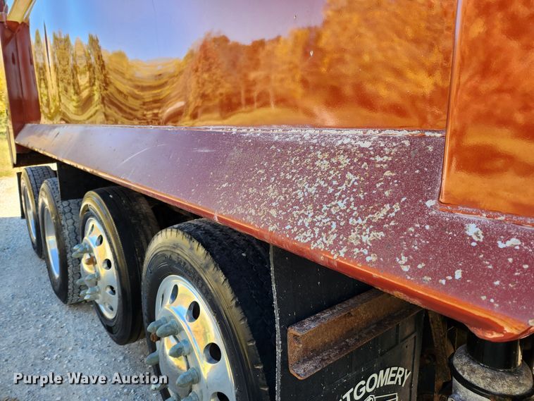 image for item MK9441 2019 Western Star 4700SF  dump truck