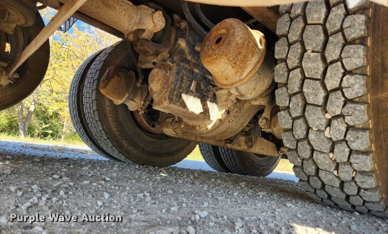 image for item MK9441 2019 Western Star 4700SF  dump truck