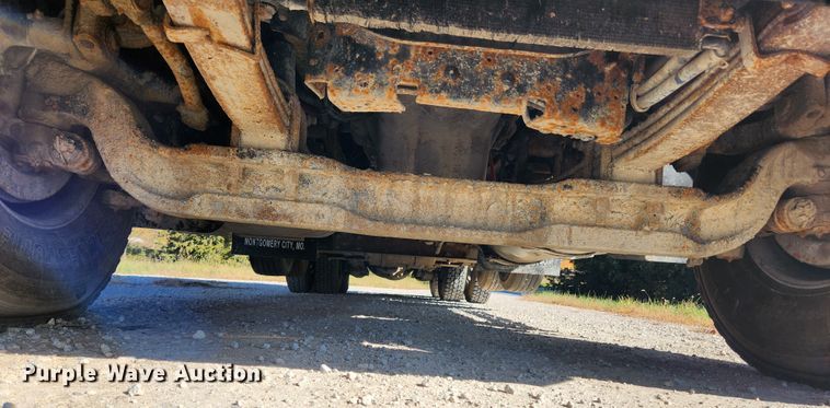 image for item MK9441 2019 Western Star 4700SF  dump truck