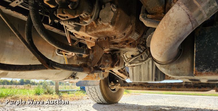 image for item MK9441 2019 Western Star 4700SF  dump truck