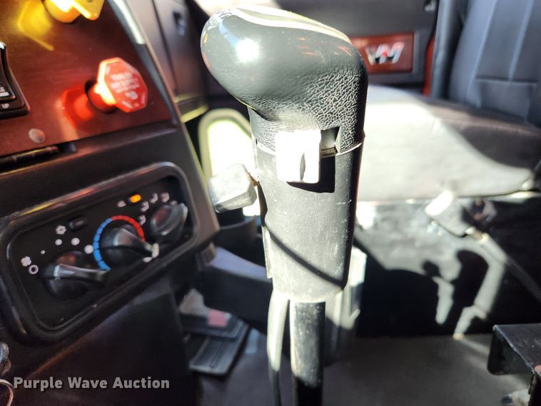 image for item MK9441 2019 Western Star 4700SF  dump truck