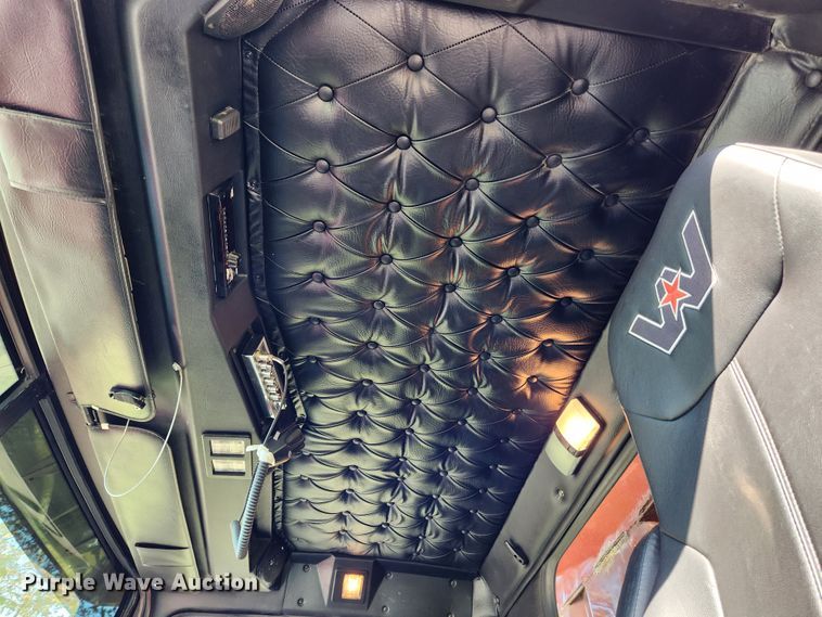 image for item MK9441 2019 Western Star 4700SF  dump truck