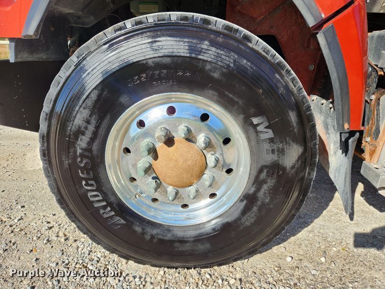 image for item MK9441 2019 Western Star 4700SF  dump truck