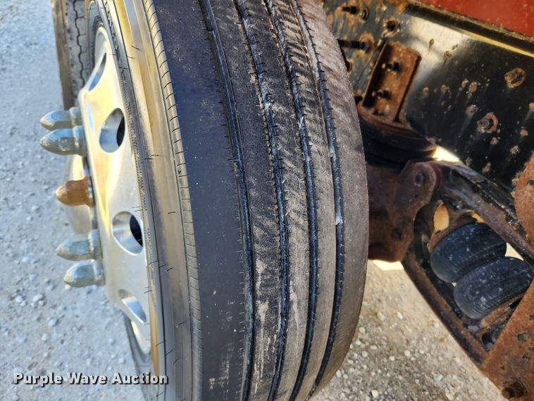 image for item MK9441 2019 Western Star 4700SF  dump truck