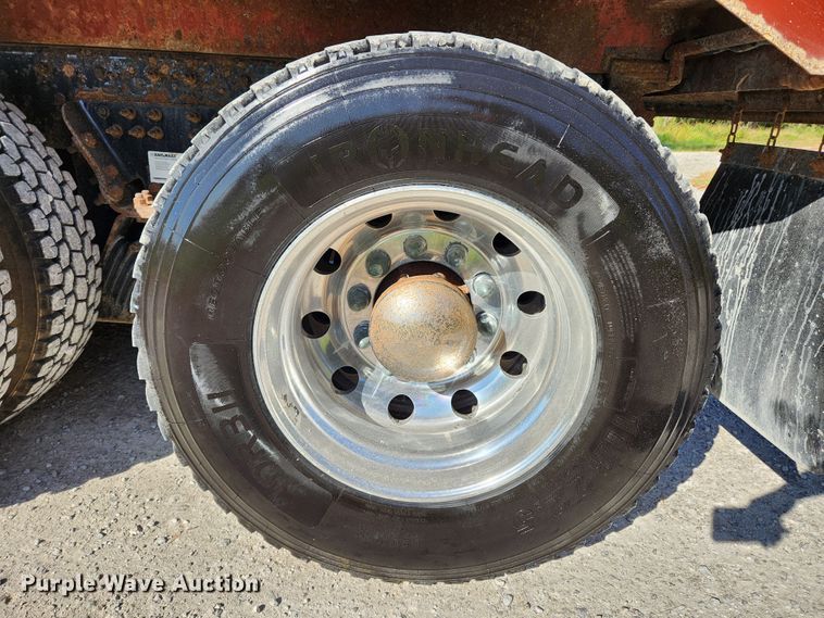 image for item MK9441 2019 Western Star 4700SF  dump truck