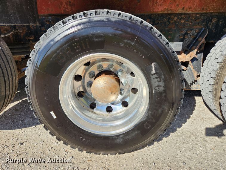 image for item MK9441 2019 Western Star 4700SF  dump truck