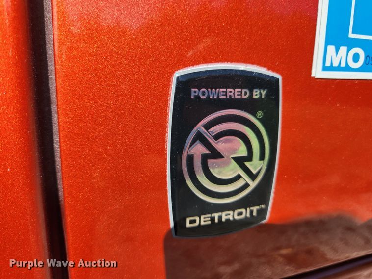 image for item MK9441 2019 Western Star 4700SF  dump truck