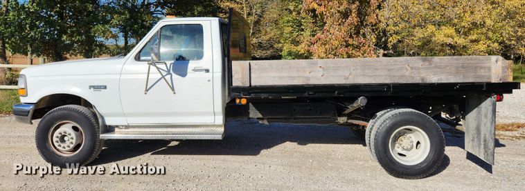 image for item MK9442 1994 Ford F450 Super Duty XL  dump flatbed truck