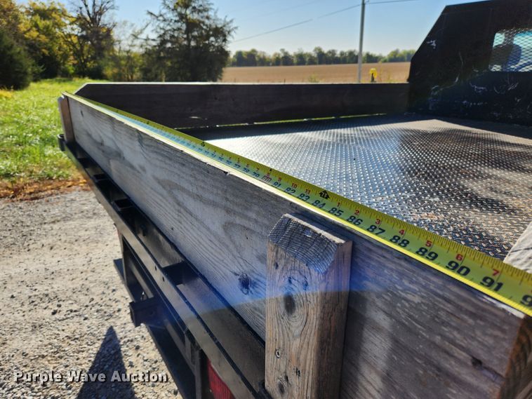 image for item MK9442 1994 Ford F450 Super Duty XL  dump flatbed truck