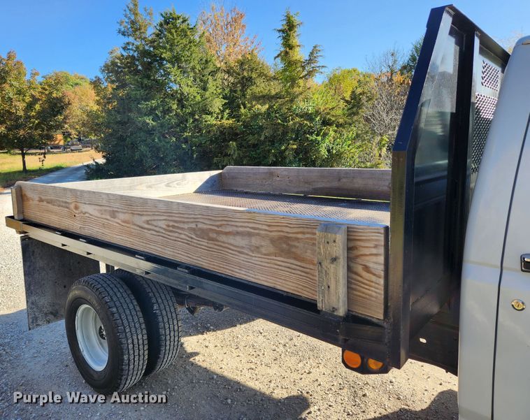 image for item MK9442 1994 Ford F450 Super Duty XL  dump flatbed truck